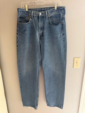 VTG Levi’s 550 Relaxed Fit Tapered Straight Leg Jeans SZ 34x32 Medium Wash Faded